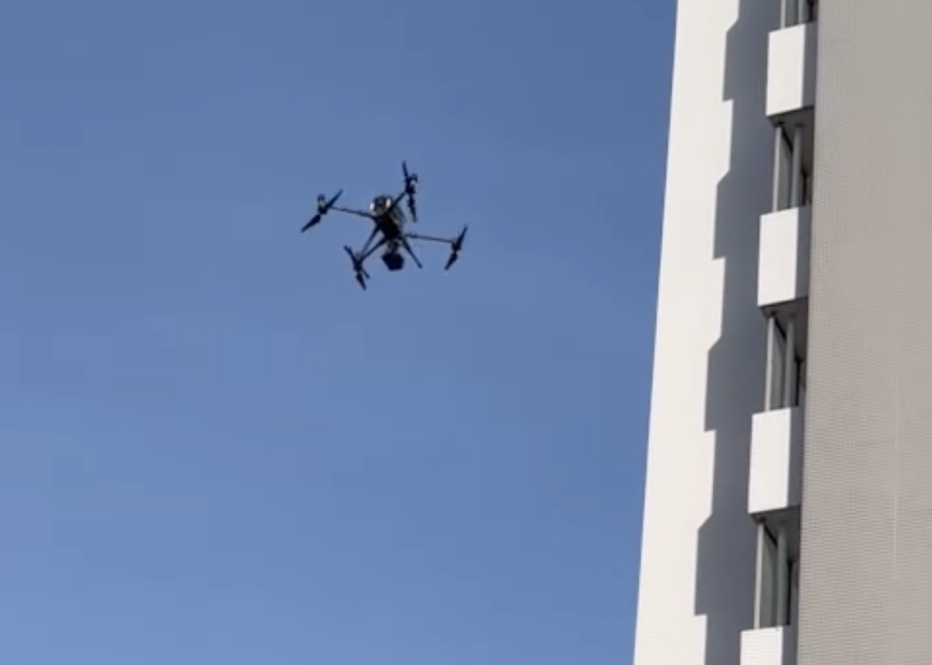 東京　ドローン点検